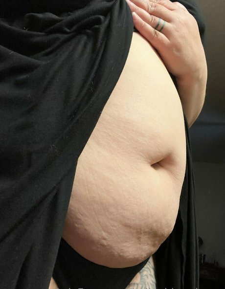 bellaabbondanza nudes actress pics