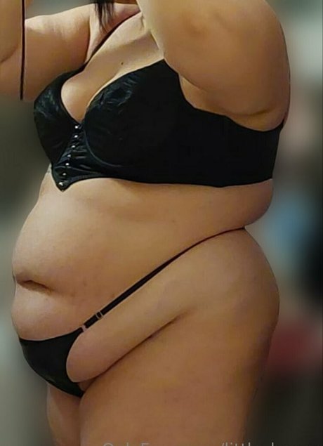 little bogar model exclusive img