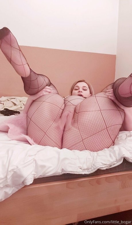 little bogar pornstar beautiful photo