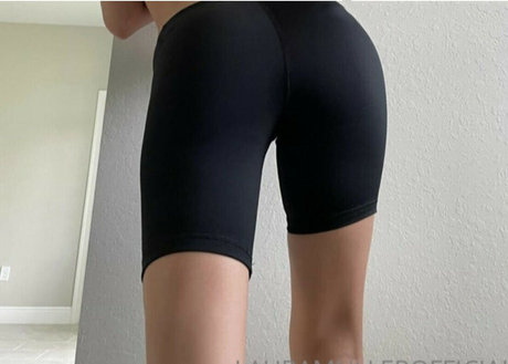 Laura Sophie Muller pornstar sex pictures