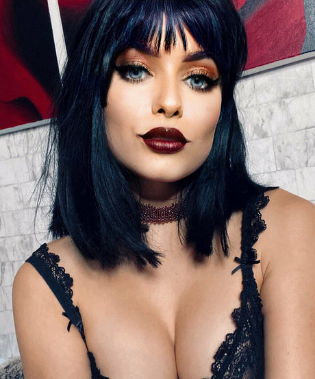 angelikarougefree nude pornstar galleries