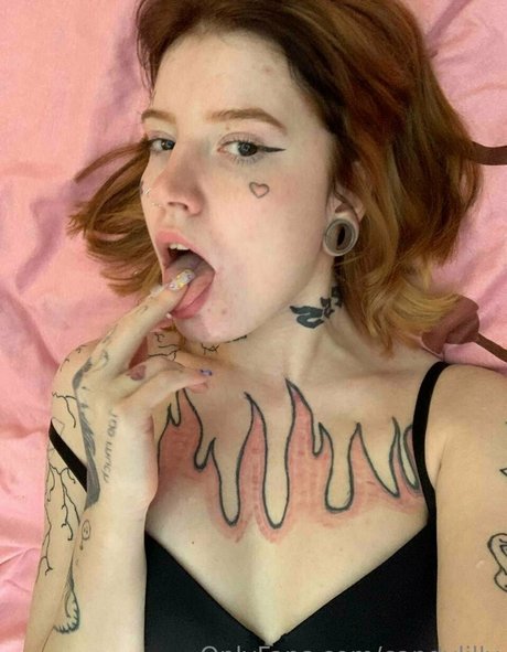 brattyauroravip exclusive model galleries