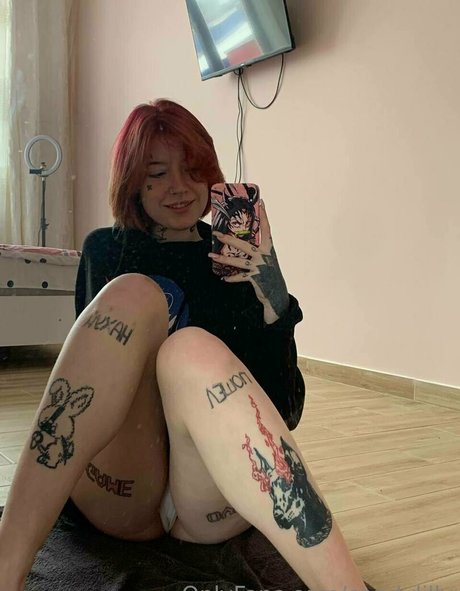 brattyauroravip sexy actress images