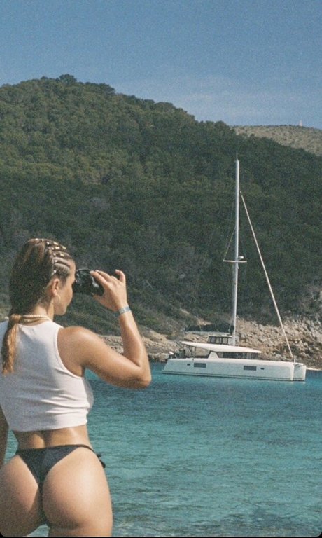 Anna Arevalo free star galleries