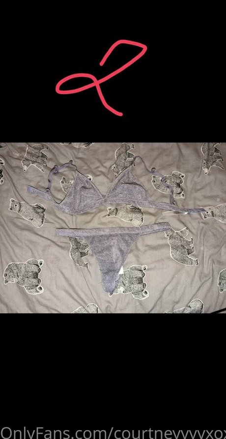 Courtneyyyyxox star pornographic img