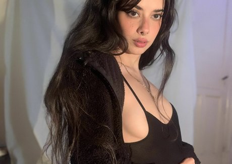 meli777 star beautiful pics