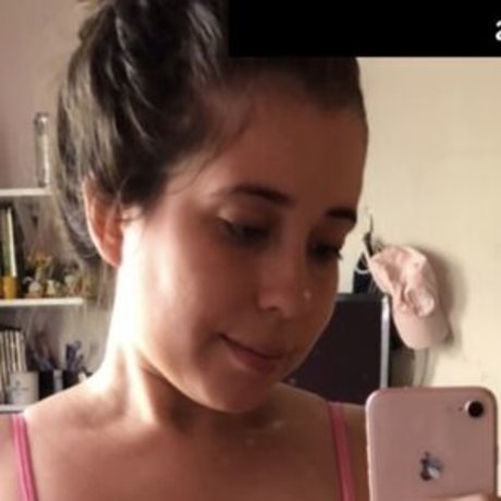 Gabriela Couto art star archive