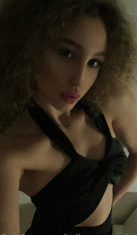 bella cooper free star pics