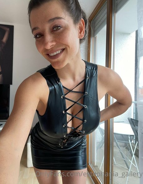 estephania gallery hot actress pictures