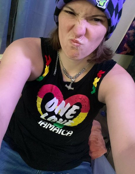 sarahmaxx star image