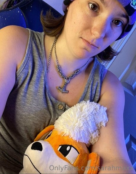 sarahmaxx pornstar sexy pictures