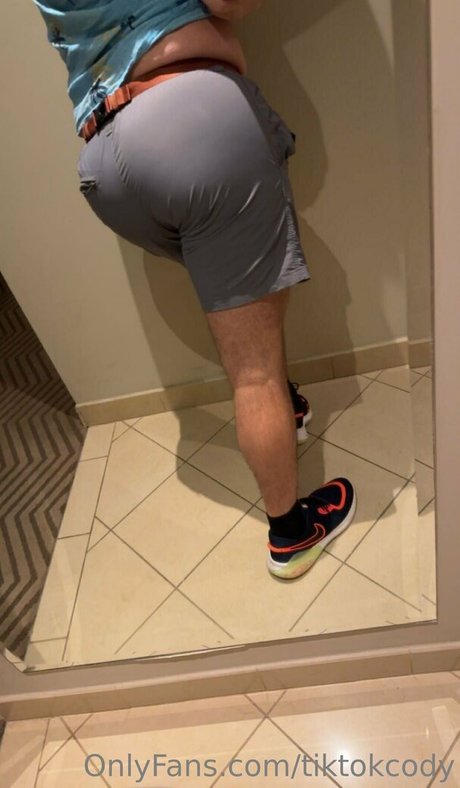 tiktokcody model perfect img