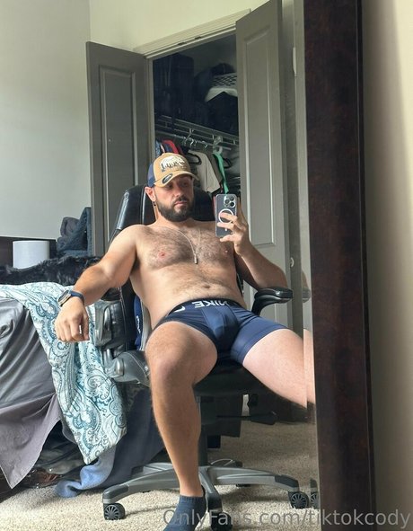 tiktokcody nude model archive