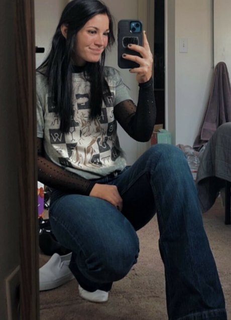 alexiskayjean star pictures