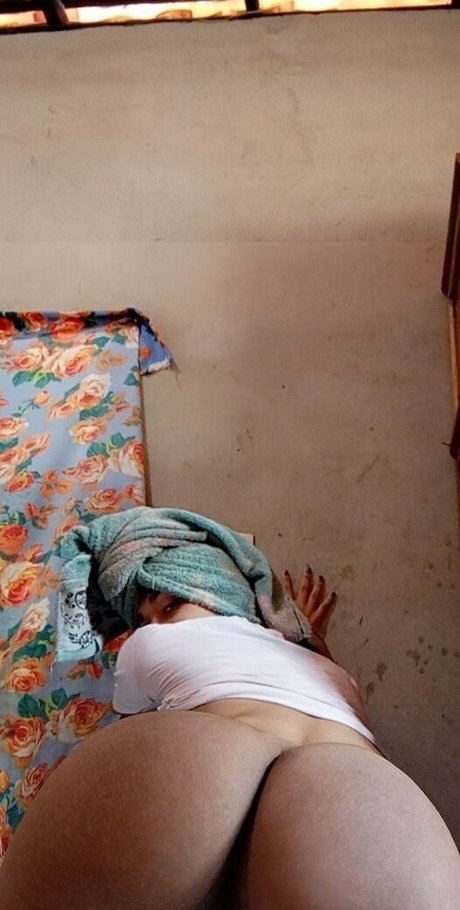 Lana Santhos beautiful model galleries