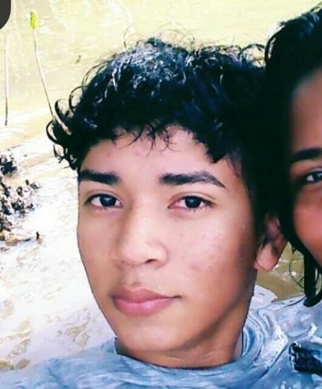 Lana Santhos star hd photo