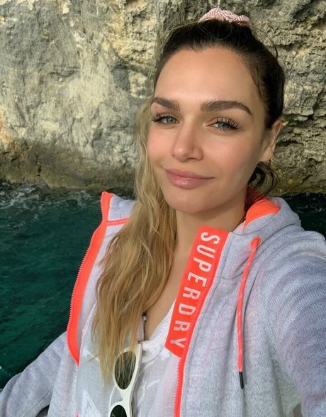 Lana D hot pornstar img