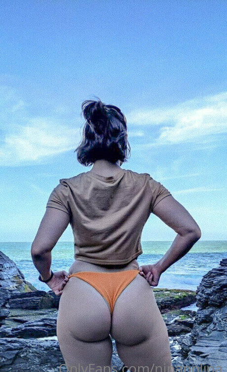 lunalolimbo model erotic photos