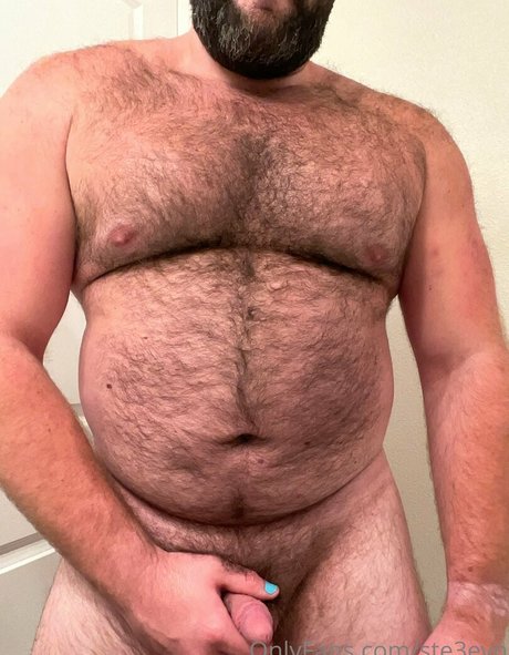 ste3evn nude actress images