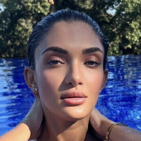 Nadiya Khan star nice pictures