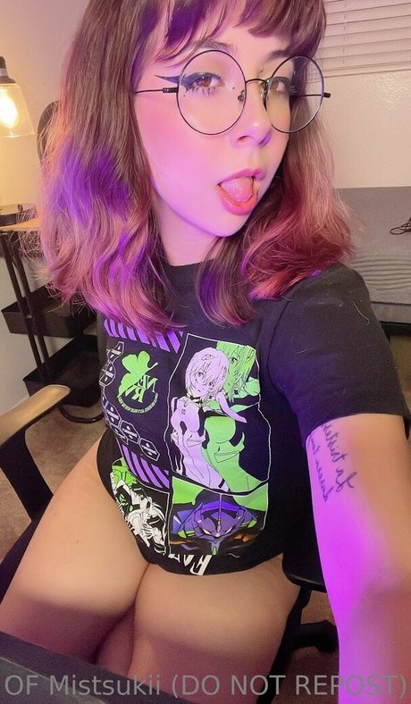 Mistsukii beautiful pornstar photos