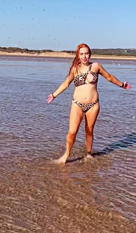 Hayley Pearce model sex image