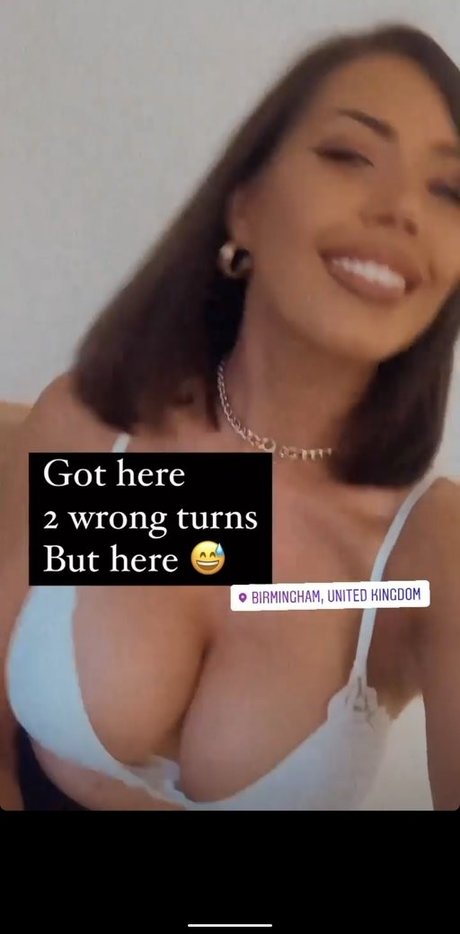 Hayley Pearce naked actress galleries