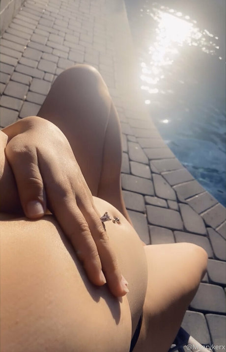 myarykerx best pornstar img