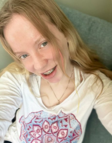 elli elli model best pictures