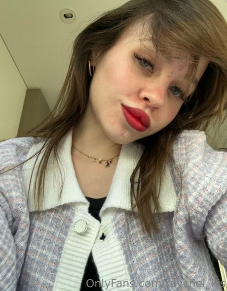 raychel kiss pornstar nice pictures