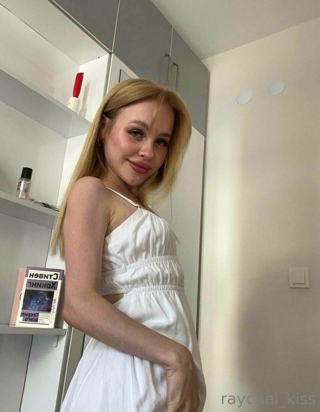 raychel kiss adult star img