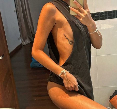 yoke onipa18 art actress photos