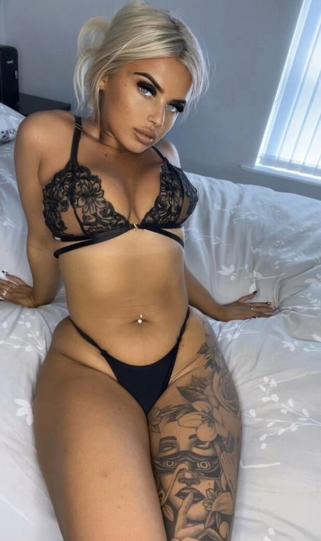 noreilly75 star naked image