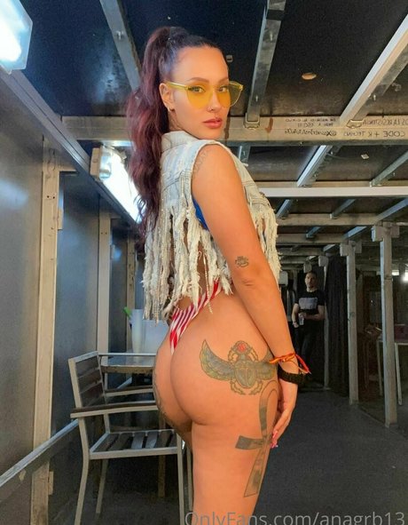 anagrb13 pornographic actress photo