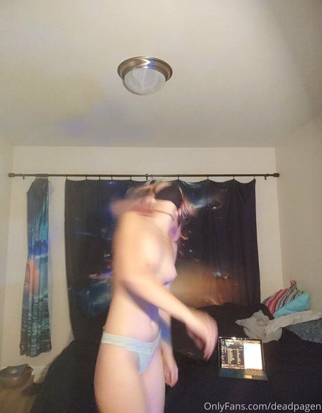 deadpagen model adult photos