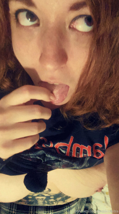 goddesskitra pornstar beautiful photo