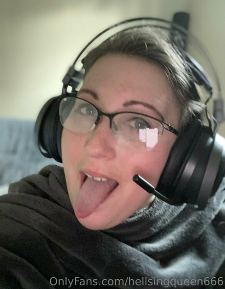 hellsingqueen666 pornstar free gallery
