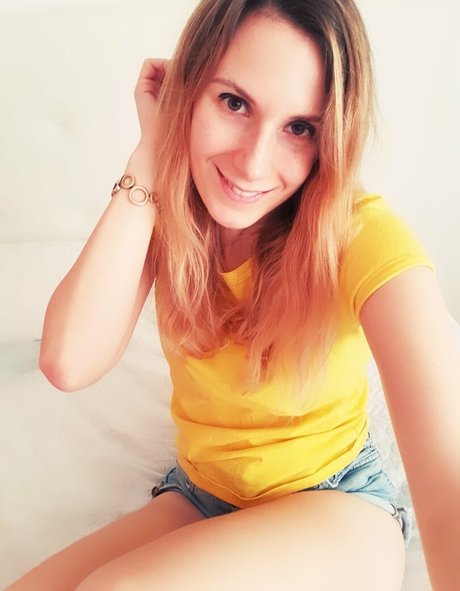 ellyedelweiss porn star pics