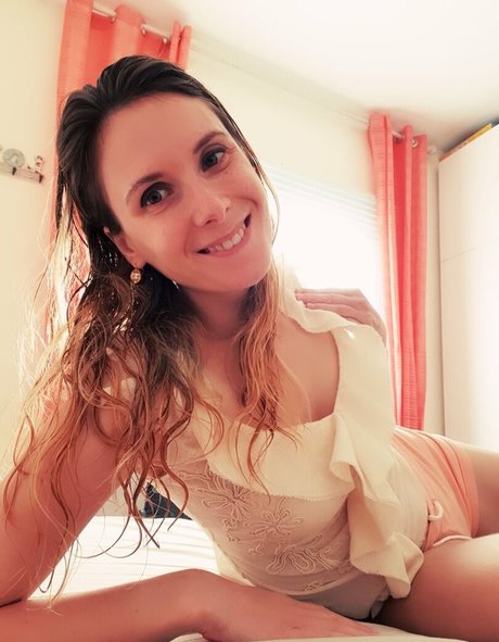 ellyedelweiss nudes pornstar pictures