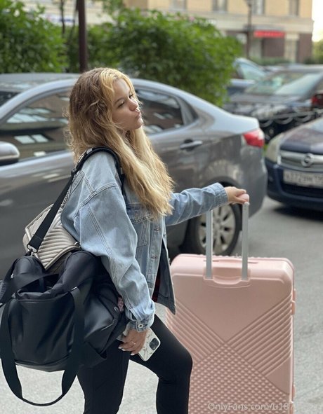 Dianaholiday pornstar naked photo