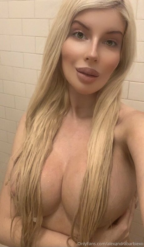 alexandrabunnyxo star pic