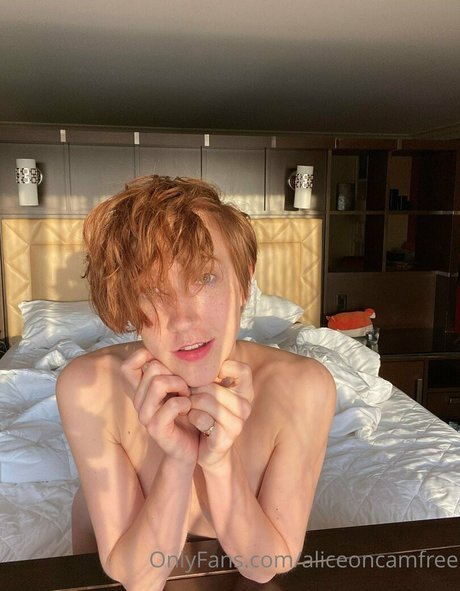 shaved onlyfans free picture