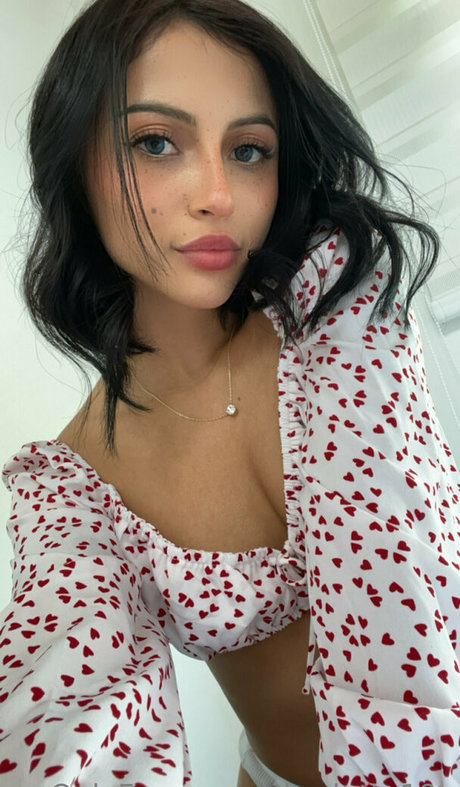 medium tits onlyfans free nude pics