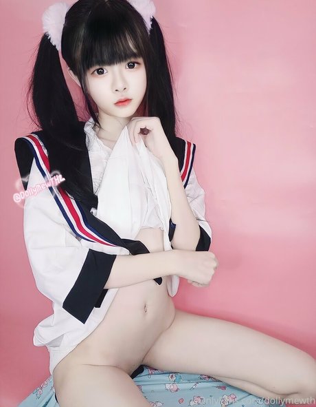 DollyMewTH xxx star galleries