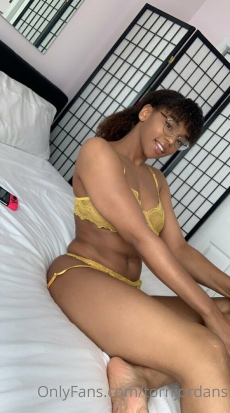 tornjordans star top galleries