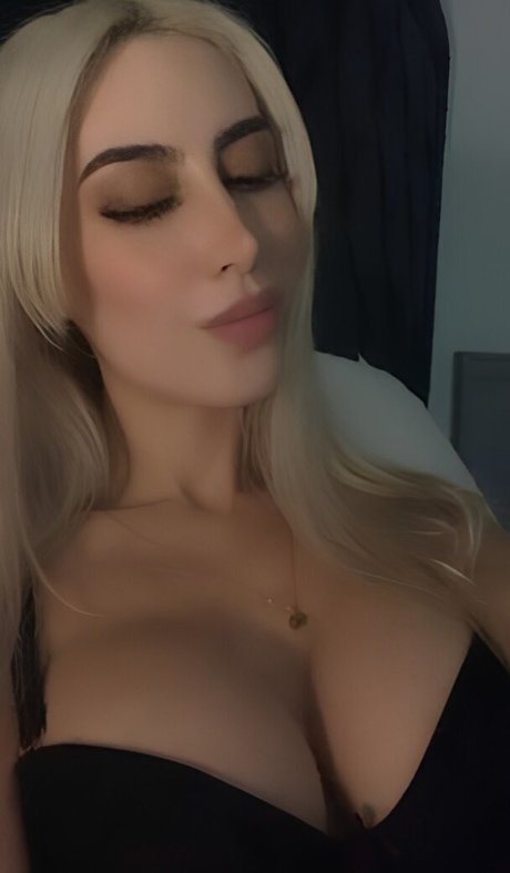 katherine johanna exclusive star pictures