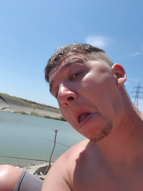 Rosu Andrei Catalin model art images