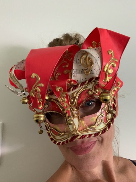 Mia Amore adult actress image