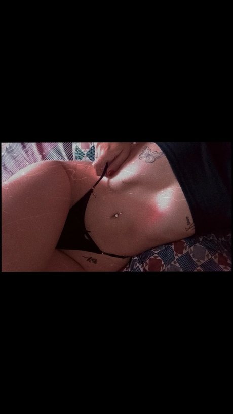 mia agustina porn model pictures