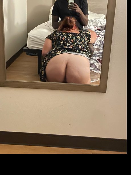 Sidney Marie star adult photo